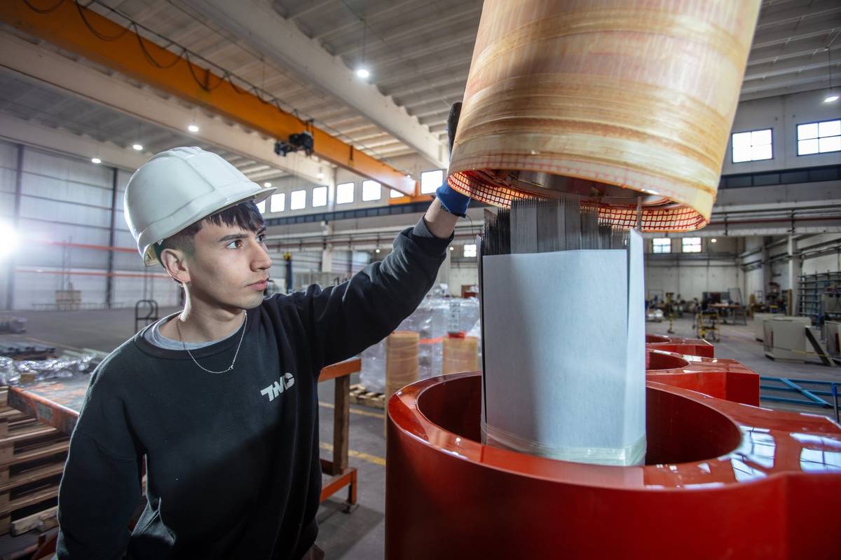 Fabricación de bobinado en planta TMC